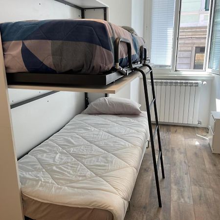 Casa Vacanze Ginevra 1 Trieste Esterno foto